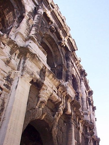 Nîmes