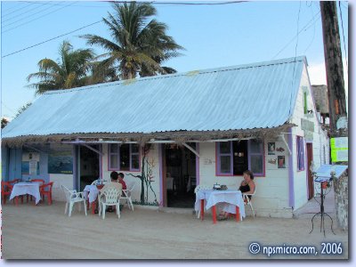 Village — Resto — La Isla del Colibri