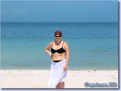 Lily a la plage