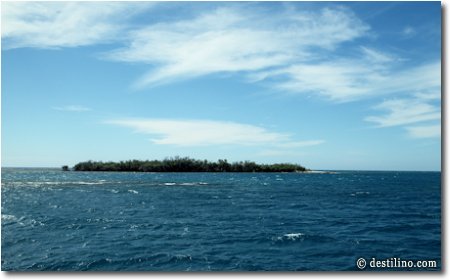 Cayo Blanco au loin