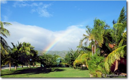 Un arc-en-ciel sur la Sierra Maestra