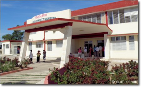 Visite du village de Pilon, la polyclinique