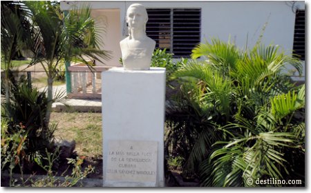 Buste de Celia Sanchez