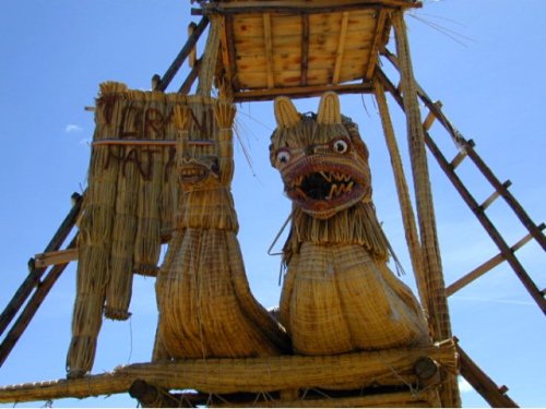 Sculptures en totora 