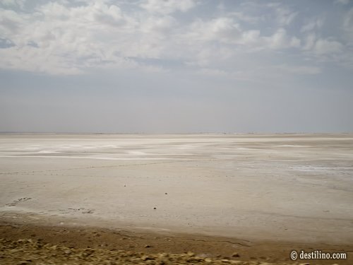 Balade en 4x4. En chemin vers Chebika