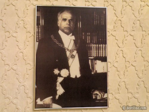 Visite du mausolé Habib Bourgiba. Habib Bourgiba lors de la présidence