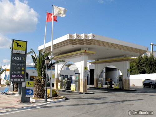 Sidi bou Said, très décorée la station-service