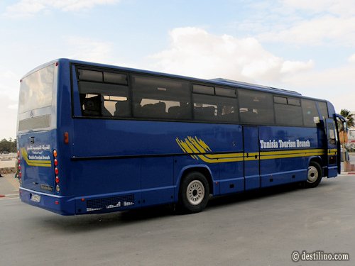 Notre autobus pour notre semaine de circuit