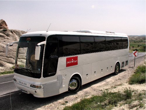 Notre autocar durant ce périple de 3,170 km