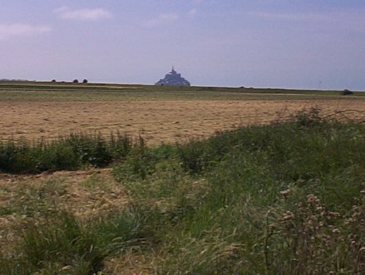 Mont St-Michel vue de loin 